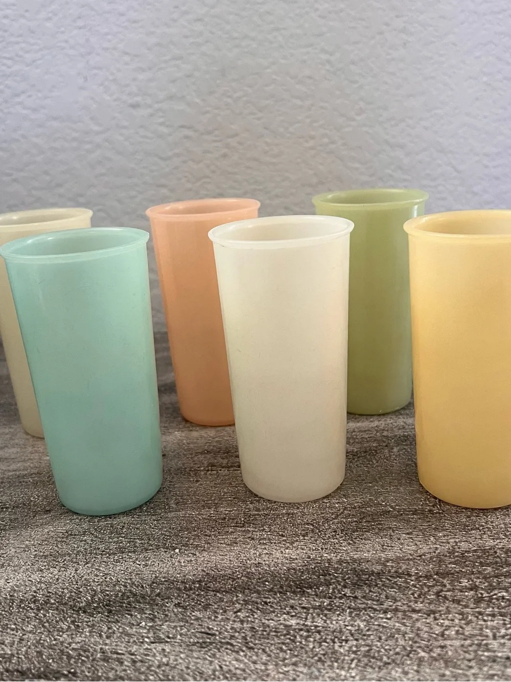 Vintage Set of 6 Retro 70s Tupperware Pastel 6oz Tumblers juice cups